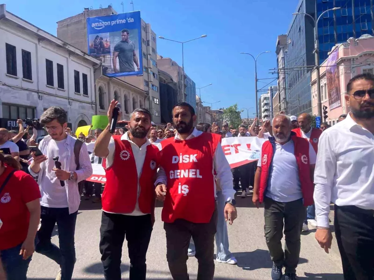 DİSK Genel İş Sendikası'ndan İzmir Büyükşehir Belediye Başkanı'na Tepki