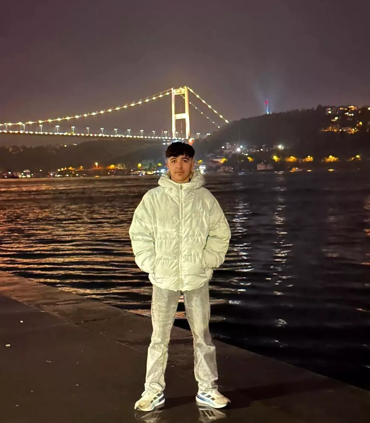 Gölde boğulan genç hayatını kaybetti