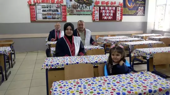 Aileden Dört Kuşak İnönü İlkokulu'nda