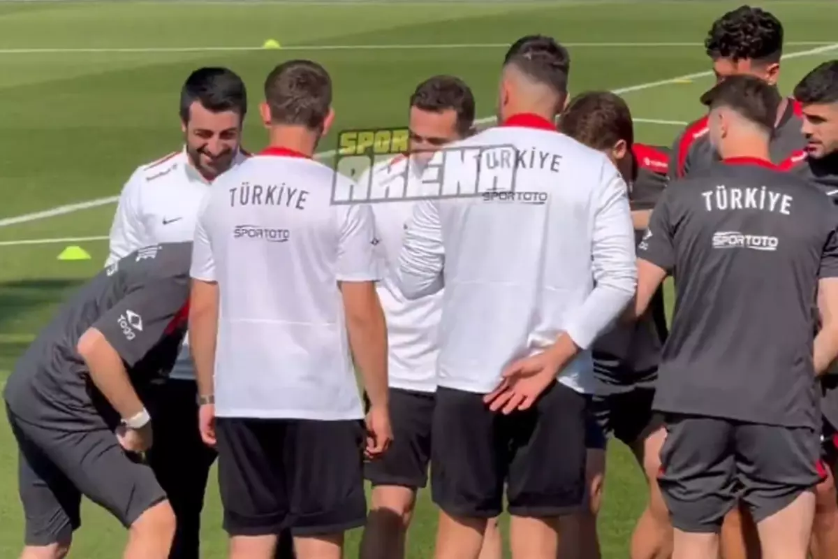 A Milli Takım'da iki isme geçiş töreni yapıldı