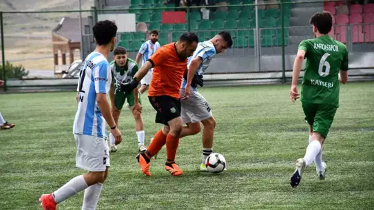 Erciyes İdmangücü Play-Off'a Yükseldi