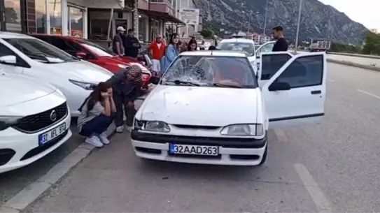 Yaya Otomobilin Çarpmasıyla Yaralandı