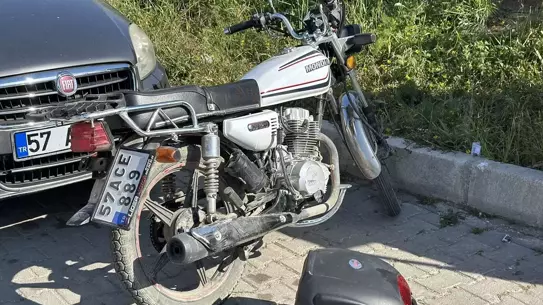 Sinop'ta Otomobil-Motosiklet Çarpışması