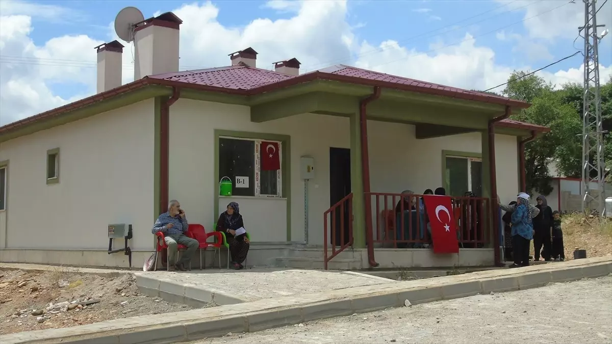 İslahiye'de 18 Kalıcı Konut Anahtarları Teslim Edildi