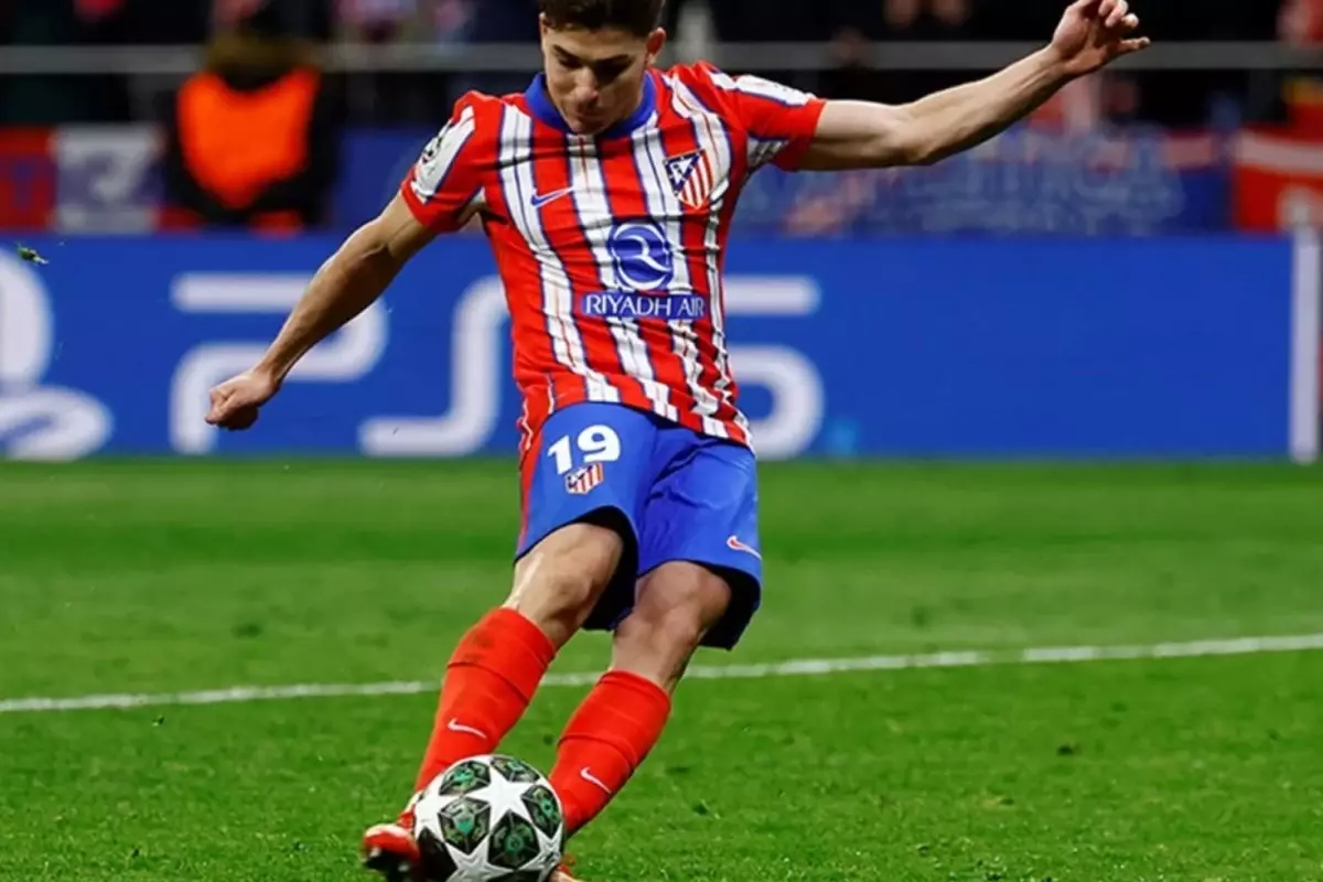 Tarihi karar! Futbolda penaltı kuralı resmen değişti