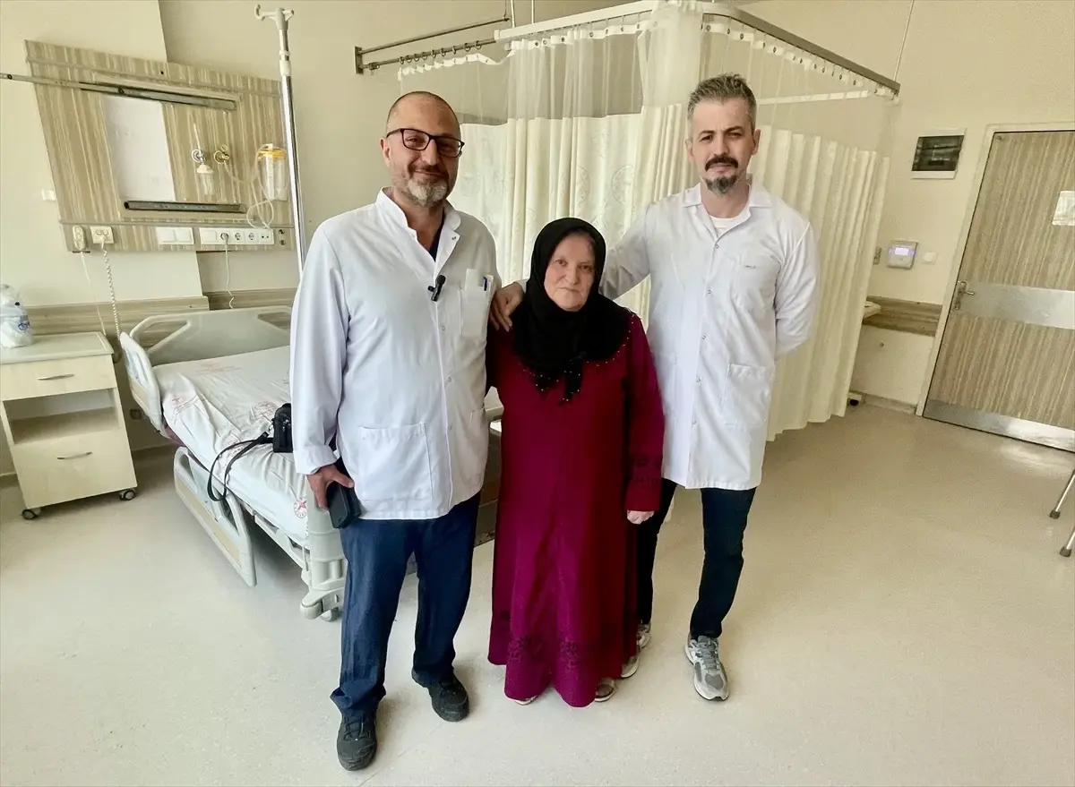 Karabük'te İlk Total Femur Protezi Ameliyatı