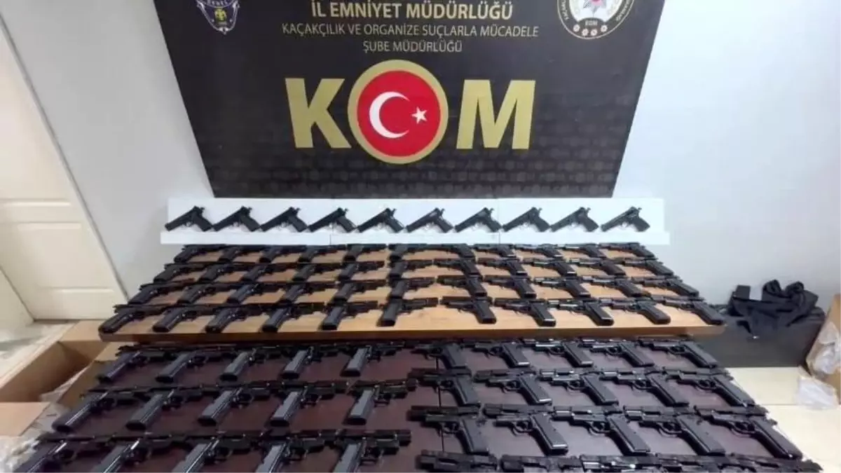 Sakarya'da 5 Milyon Lira Değerinde Silah Ele Geçirildi