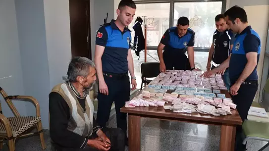 Dilenciden 20 Bin Lira Çıktı