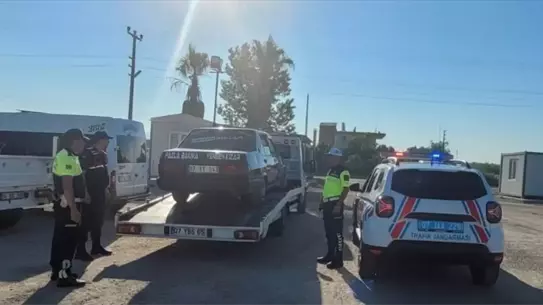 Antalya'da Drift Yapan Sürücüye 65 Bin Lira Ceza
