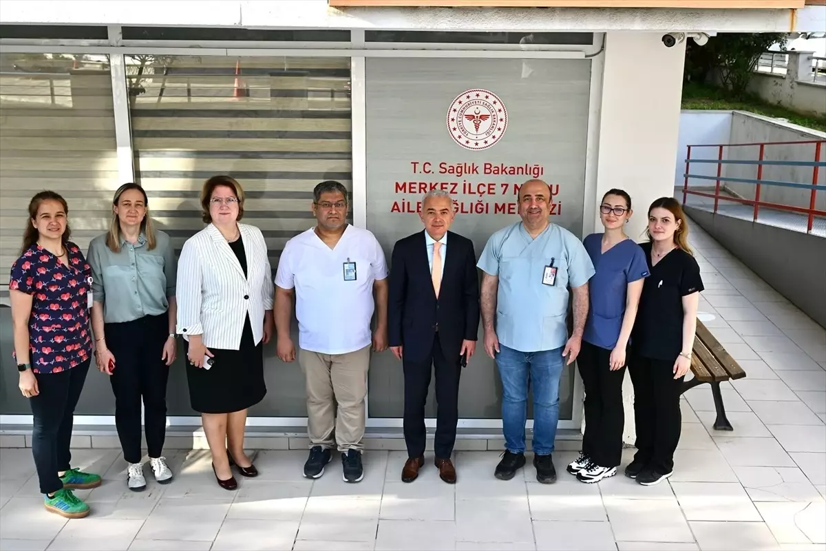 Kırklareli Valisi Aile Sağlığı Merkezini Ziyaret Etti