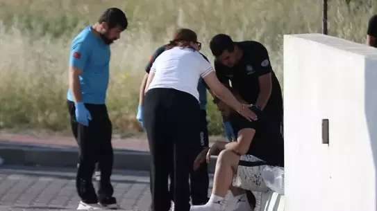 Çanakkale'de Yangın: 10 Kişi Hastaneye Kaldırıldı