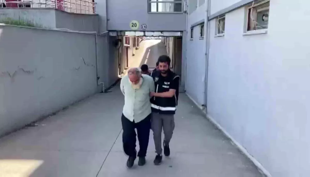 Adana'da Gümrük Kaçağı Sigara Operasyonu