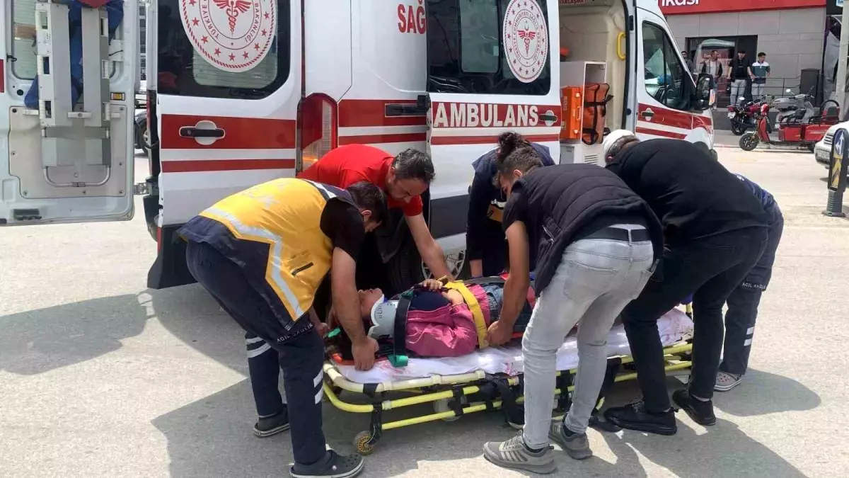 Karaman'da Elektrikli Bisiklet Kepeğe Çarptı