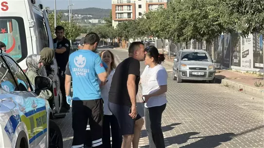 Çanakkale'de Apartmanda Yangın: 10 Kişi Dumandan Etkilendi