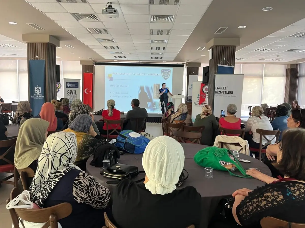 Kocaeli'de 60 Yaş Üstü Vatandaşlara Eğitim ve Tatil Programı