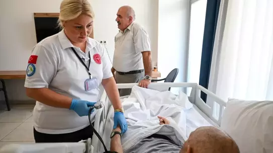Huzurevine Sağlık Kontrolü