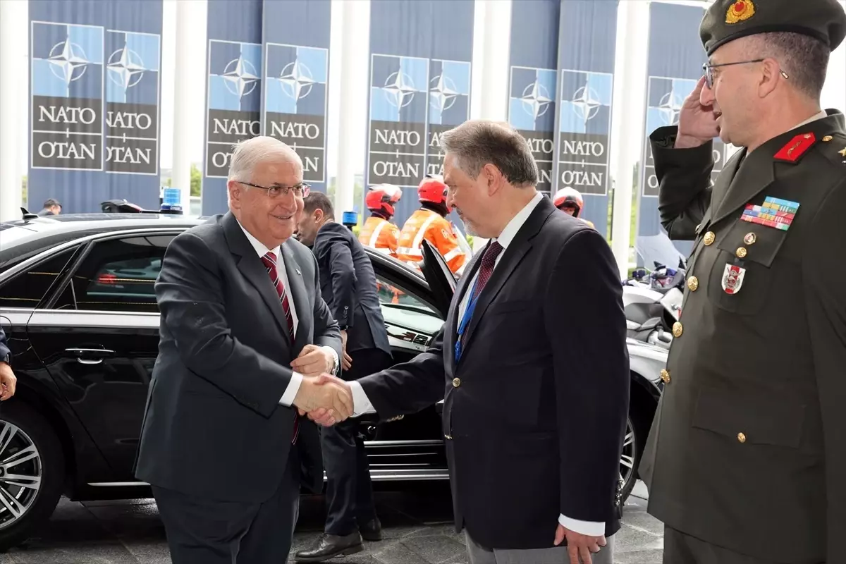 Bakan Güler'den NATO Ziyareti
