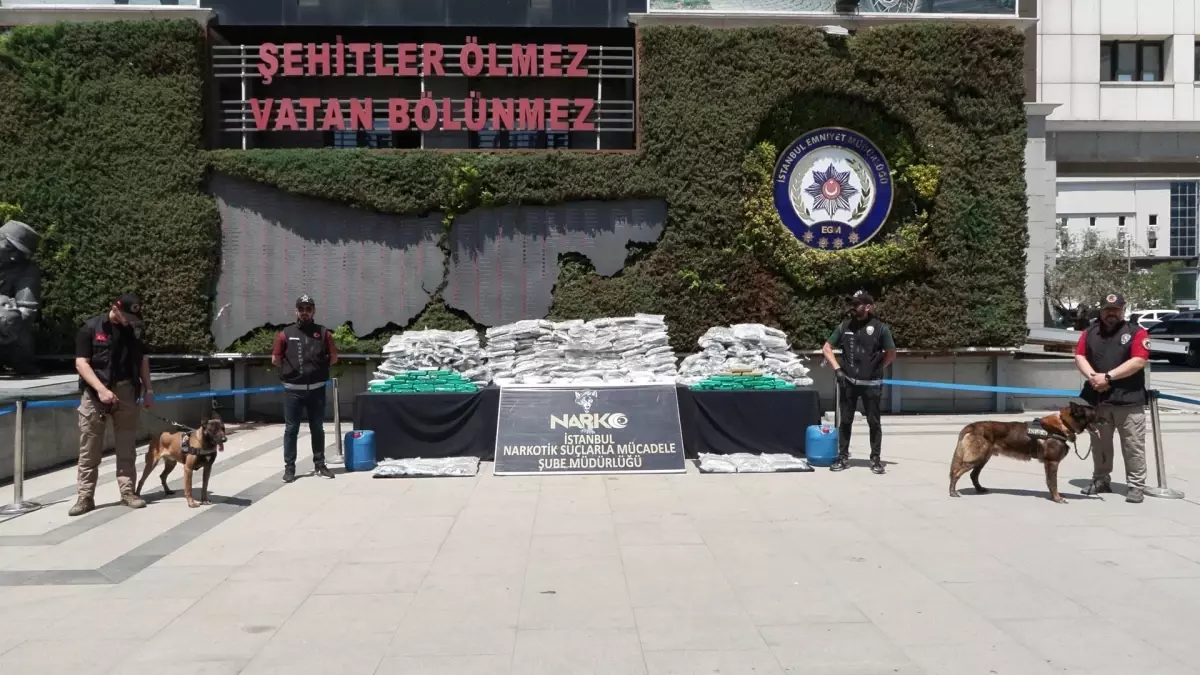 İstanbul'da Uyuşturucu Operasyonu: 230 Kilo Ele Geçirildi