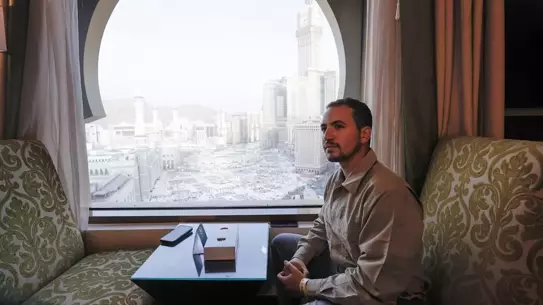 İspanya'dan Mekke'ye at sırtında ulaşan hacı adayları Kabe'de gözyaşı döktü
