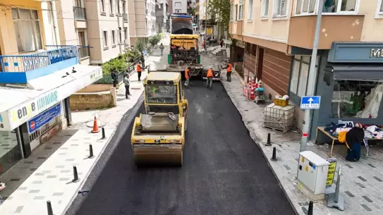 Ümraniye'de Yol Çalışmaları Devam Ediyor