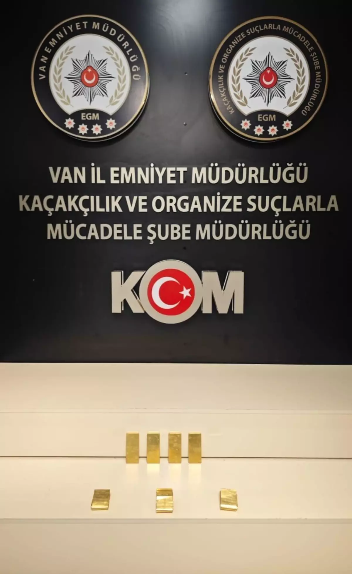 Van'da 7 Kilo Kaçak Altın Ele Geçirildi