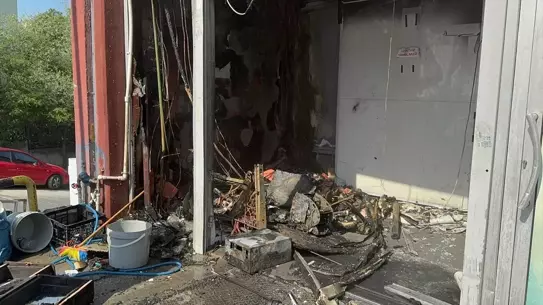 Başakşehir'de Süt İmalathanesinde Yangın