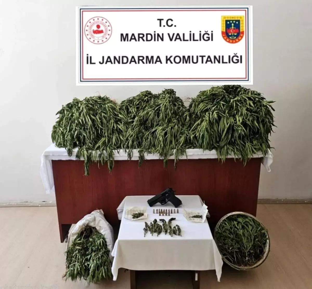 Nusaybin'de Uyuşturucu Operasyonu: 4 Gözaltı