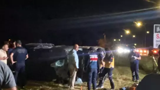 Kocaali'de Minibüs Kazası: 1 Ölü, 1 Yaralı