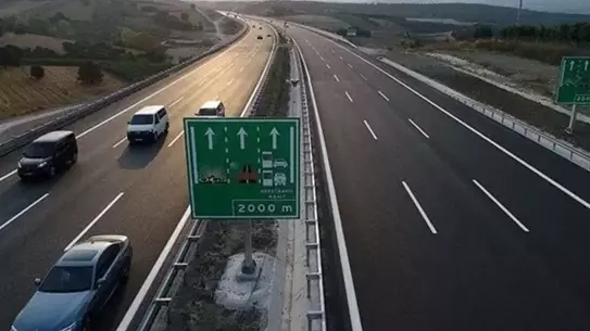 Otoyol geçiş ücretleri her yıl otomatik zamlanacak
