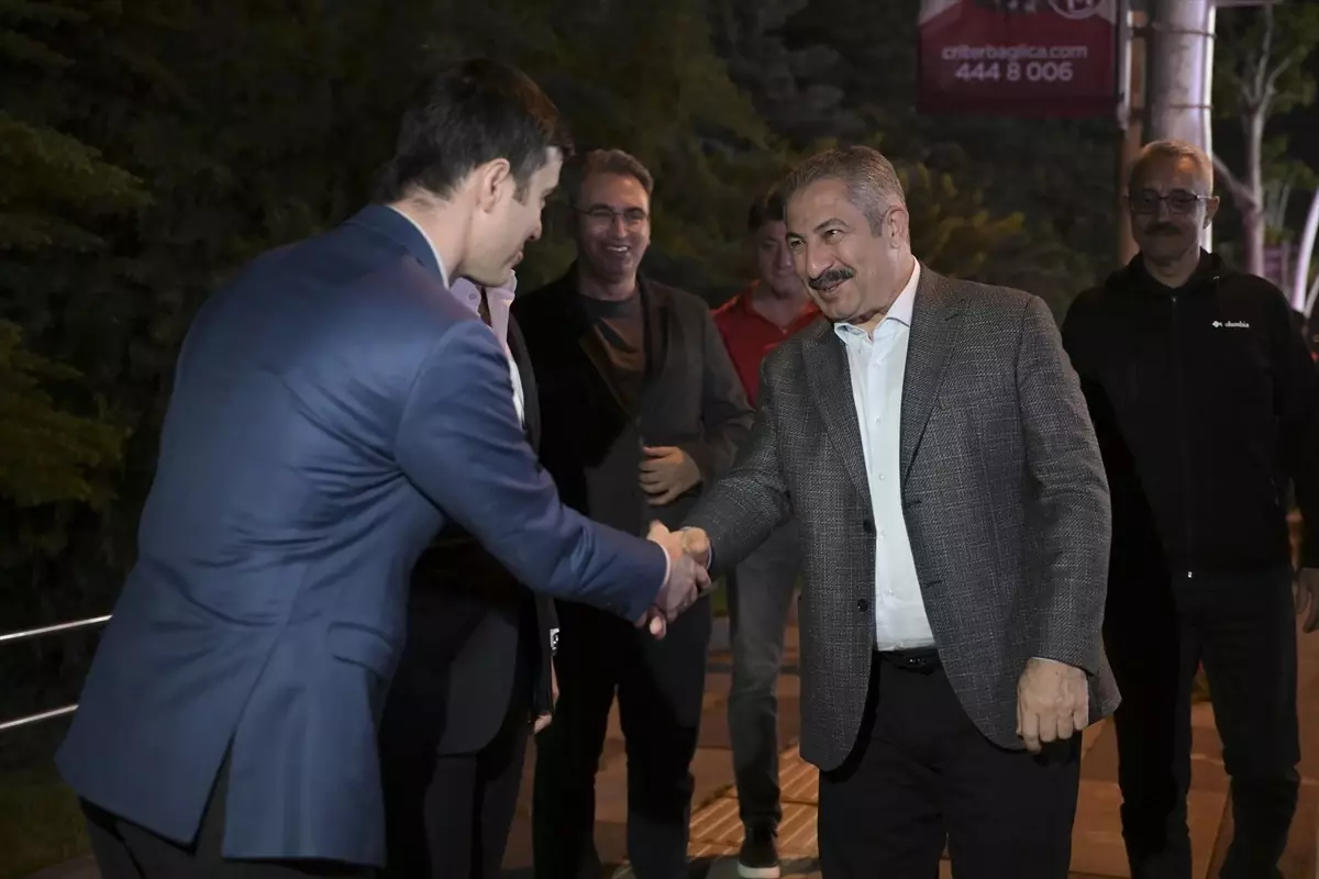 Emniyet Müdürü Dinç'ten Keçiören'de Bayram Ziyareti