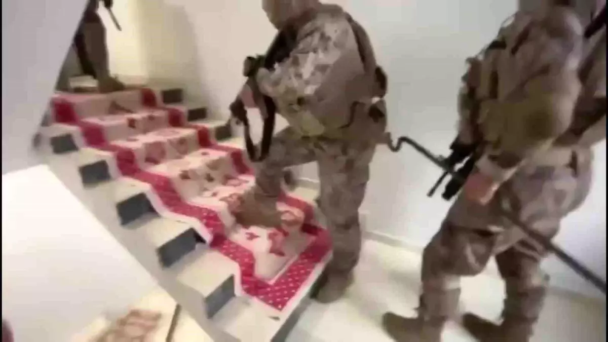 Ceyhan'da Silah Operasyonu: 6 Gözaltı