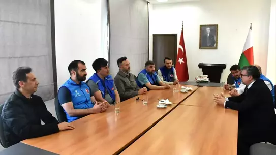 TDV Heyeti Madagaskar'da Büyükelçiyi Ziyaret Etti