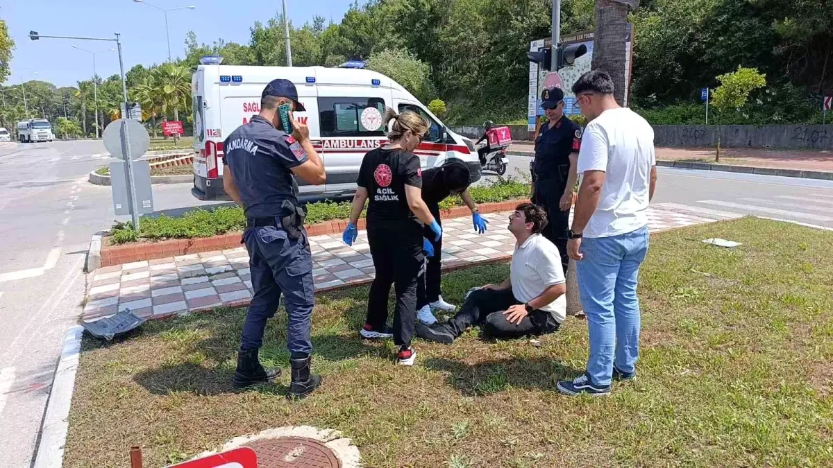 Manavgat'ta Trafik Kazası: 1 Yaralı