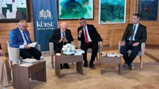 Gediz'de Kürsü Okuma Kulübü İlk Etkinliğini Gerçekleştirdi