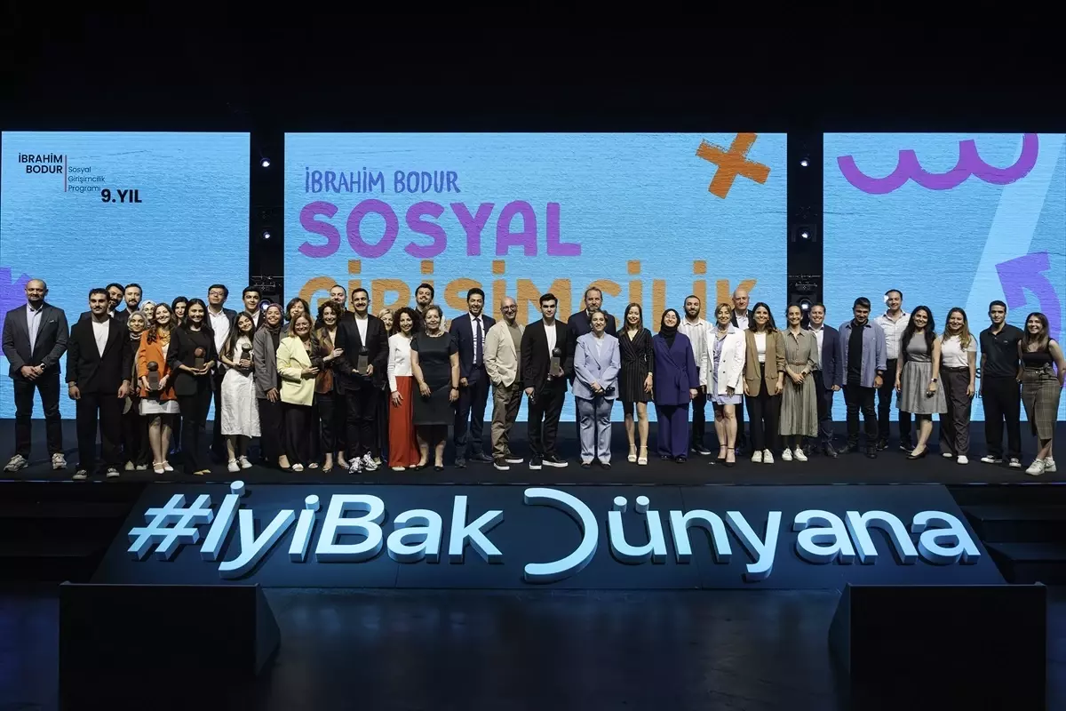 Sosyal Girişimciler Ödüllerini Aldı