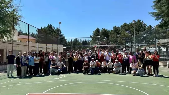 Hitit Üniversitesi Öğrencilerinden Özel Öğrencilere Anlamlı Etkinlik