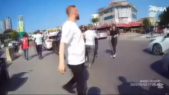 Ataşehir'de Trafik Kavgası Kayıtlara Geçti