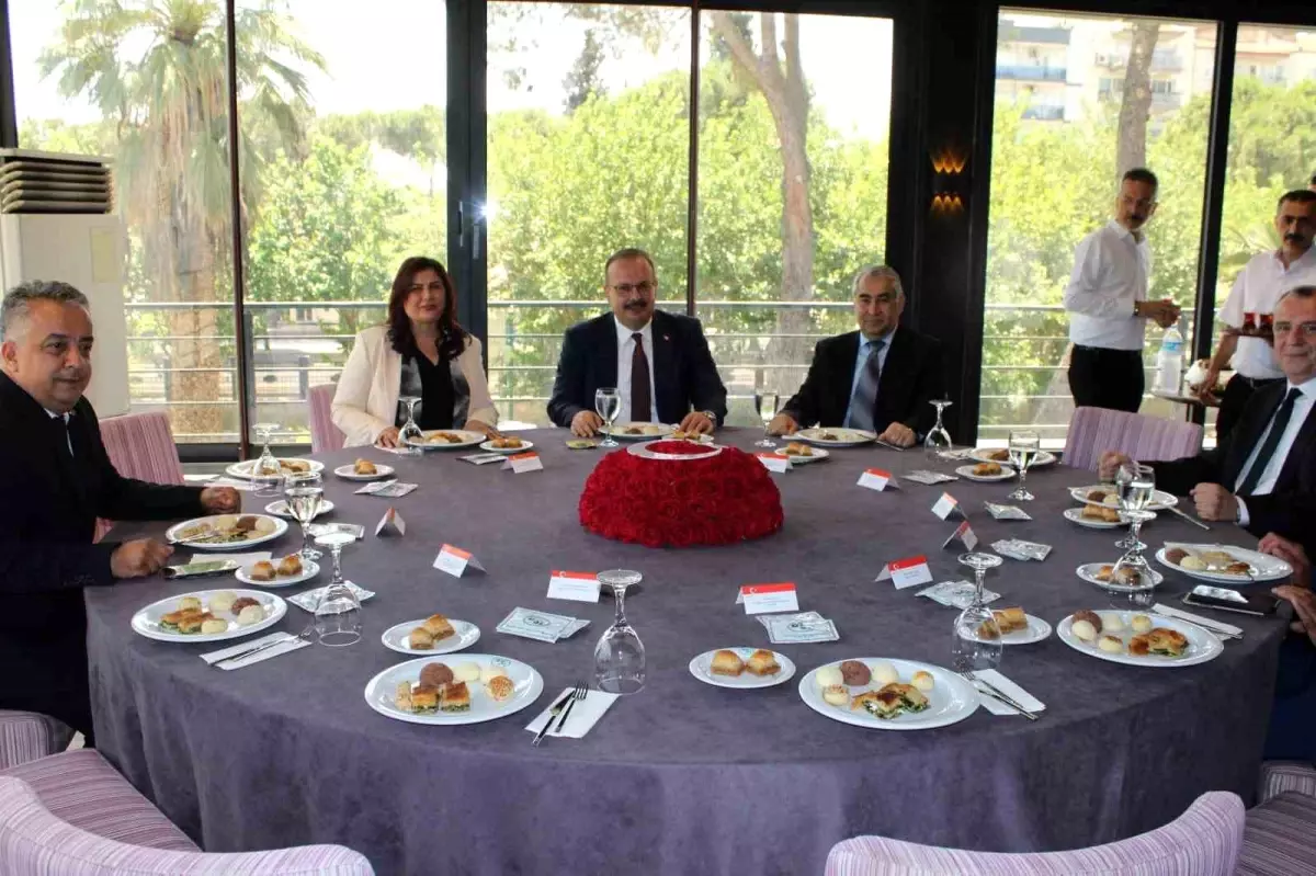 Aydın'da Kurban Bayramı Resmi Bayramlaşma Töreni Gerçekleşti