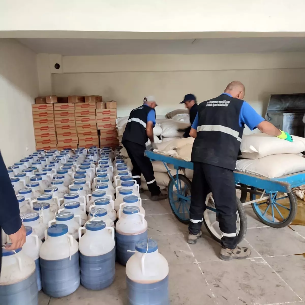 Pestil Üretimine Denetim: 8 Ton Ele Geçirildi
