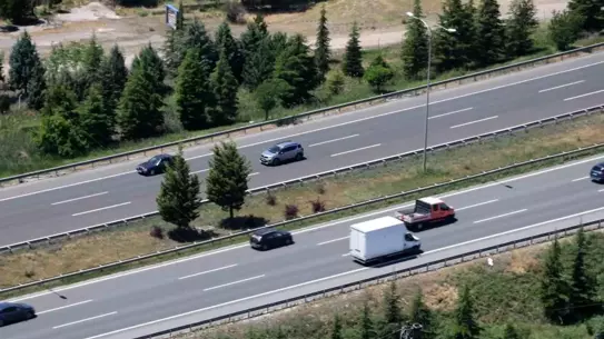 Ankara'da Trafik Denetimleri Helikopterle Yapılıyor