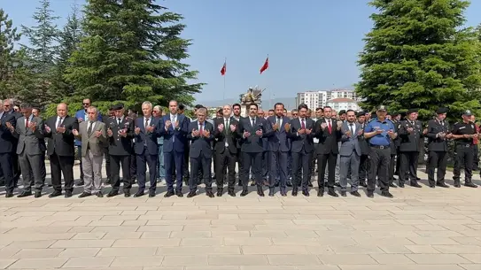 İç Anadolu'da Kurban Bayramı arifesinde şehitlikler ziyaret edildi