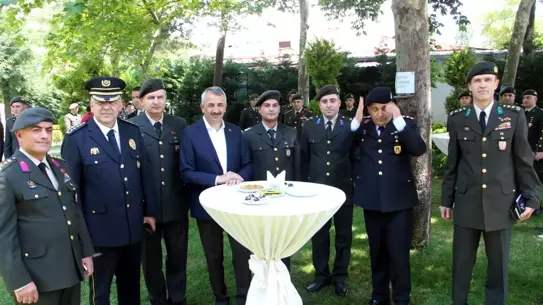 Edirne Sınır Kapılarında Yoğunluk Bekleniyor