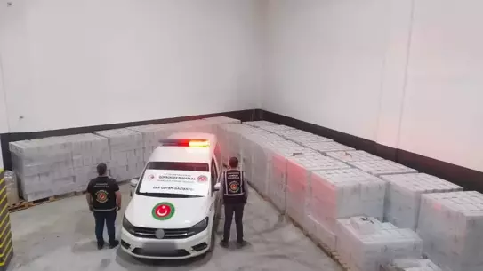 Kaçak İçki Operasyonu: 23 Bin Şişe Ele Geçirildi