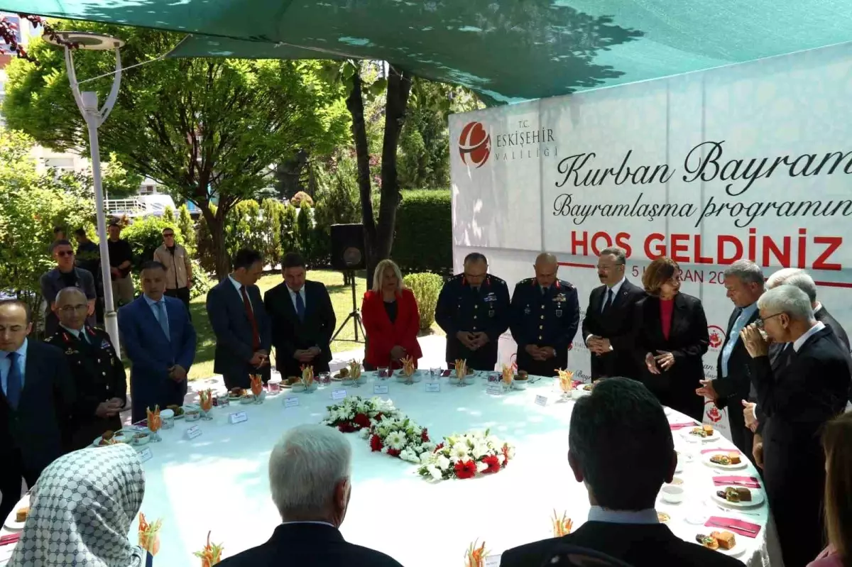 Eskişehir'de Kurban Bayramı Protokolü Buluştu