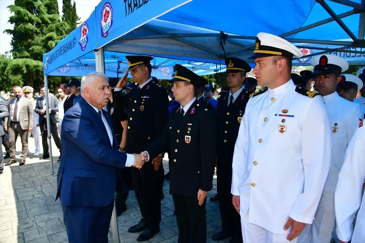 Trabzon, Ordu ve Artvin'de şehitlikler ziyaret edildi