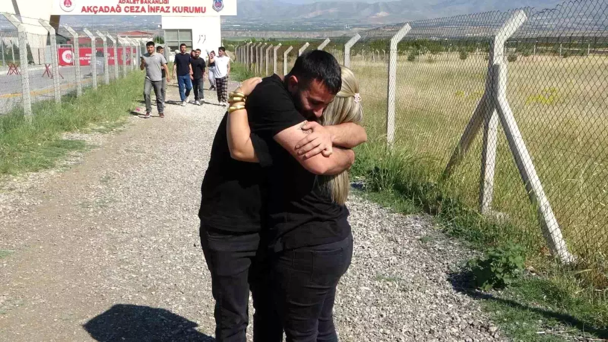 Malatya'da Mahkum Tahliyeleri Başladı