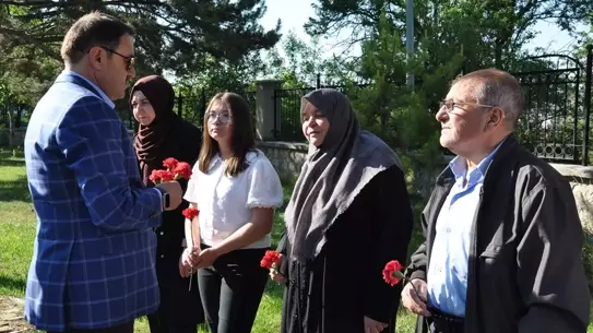 Kütahya'da şehitlik ziyaret edildi