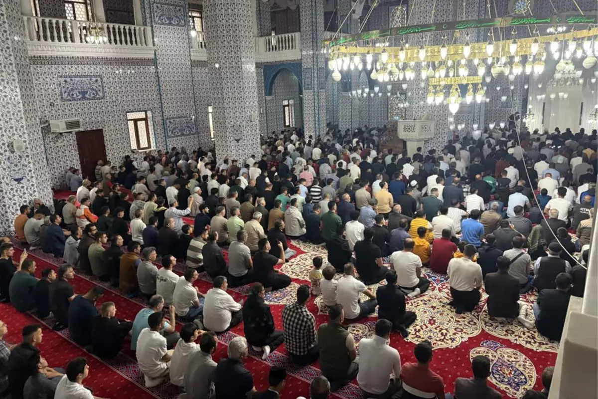 Iğdır'da Kurban Bayramı Namazı Kılındı
