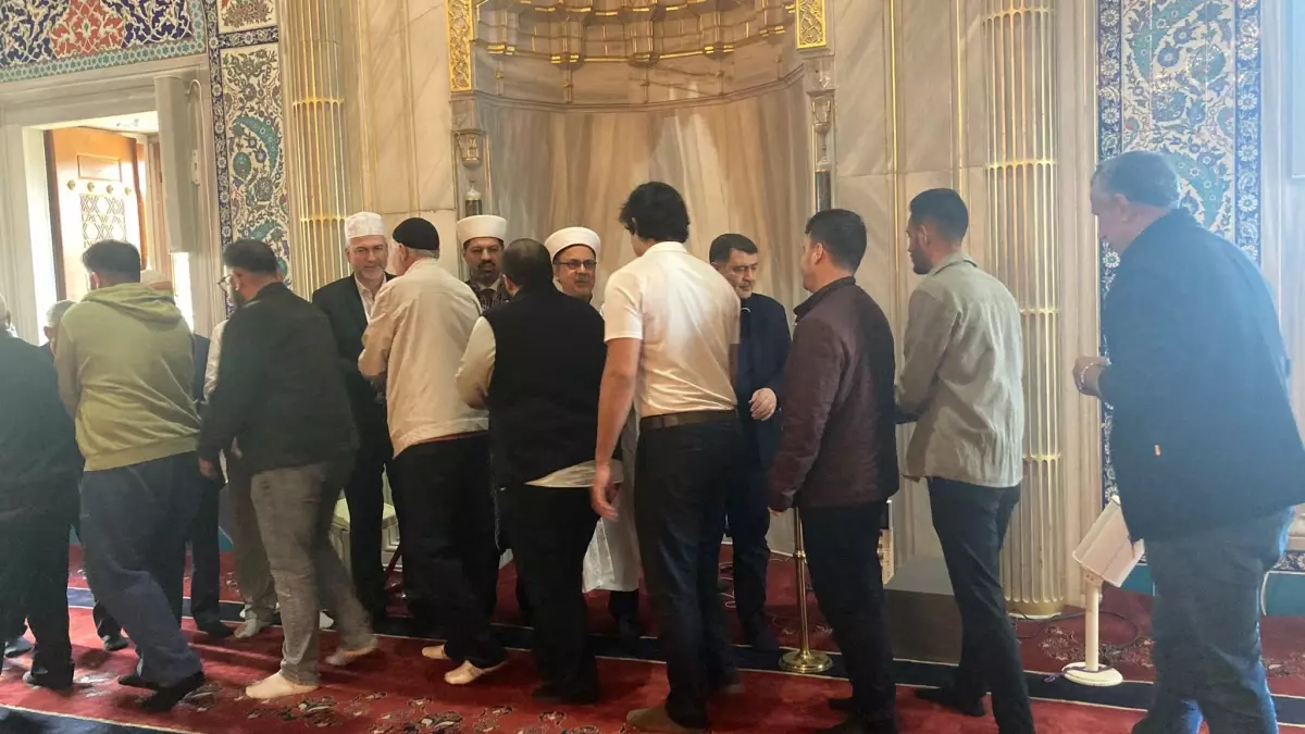 Kocatepe Camii'nde Kurban Bayramı Yoğunluğu