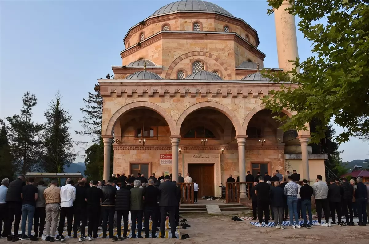 Dervişoğlu'ndan Bayram Temennisi